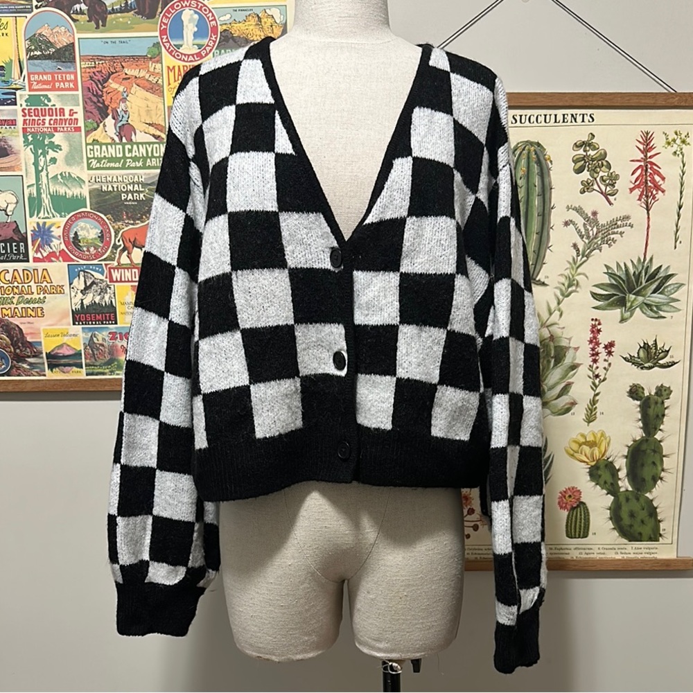 H&M Black and White Checkered Cardigan Sweater